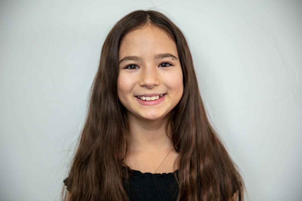 Headshot with a smile | Kelly Williams Photography Young Asian Girl Smiling